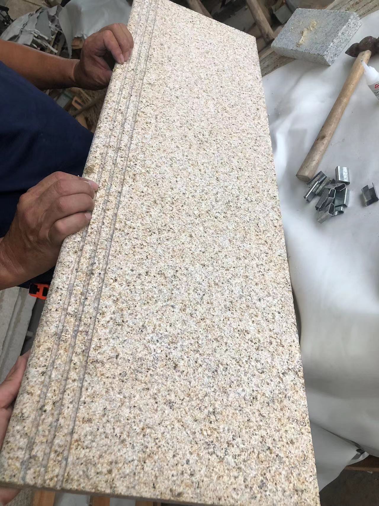 Chinese granite G682 bushhammer steps