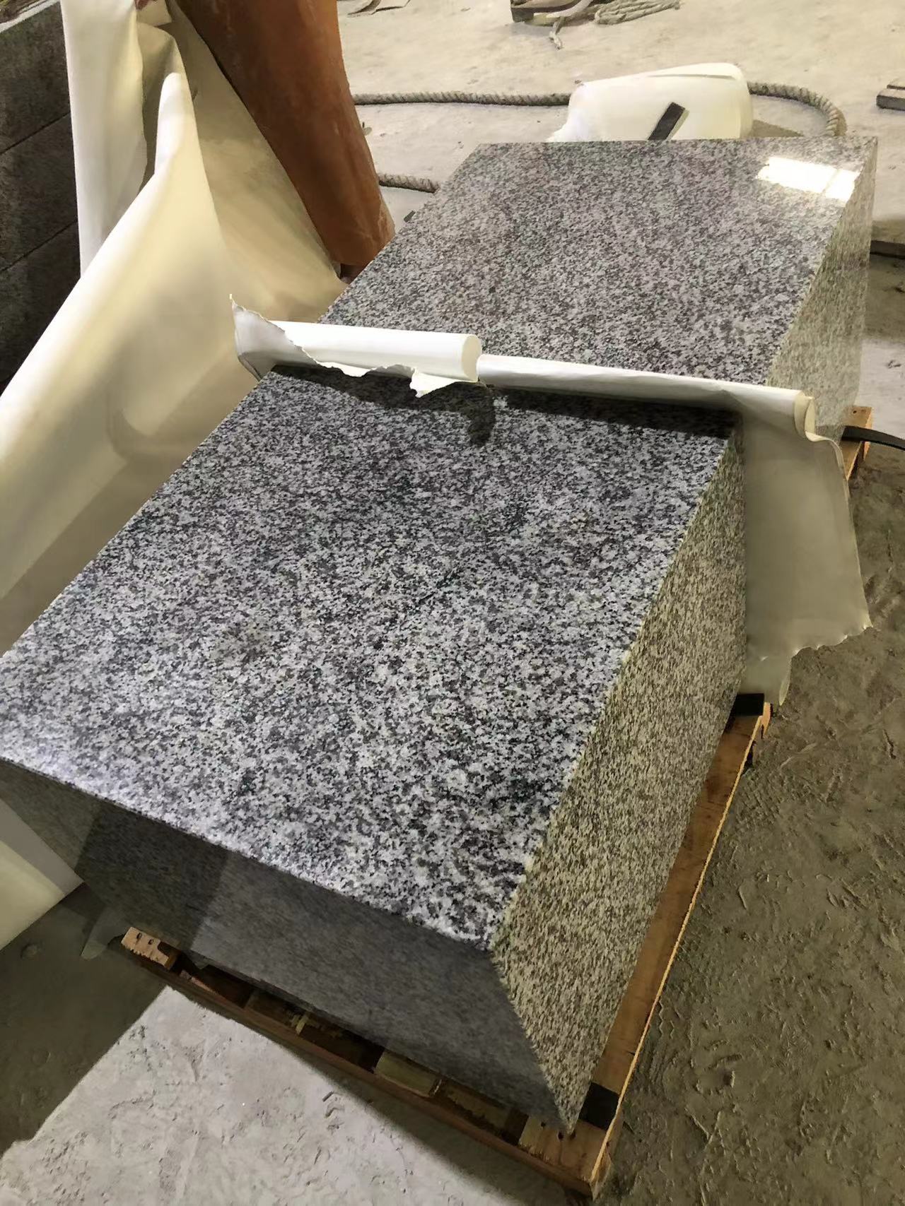 Silver grey G603 granite polished guarden bench