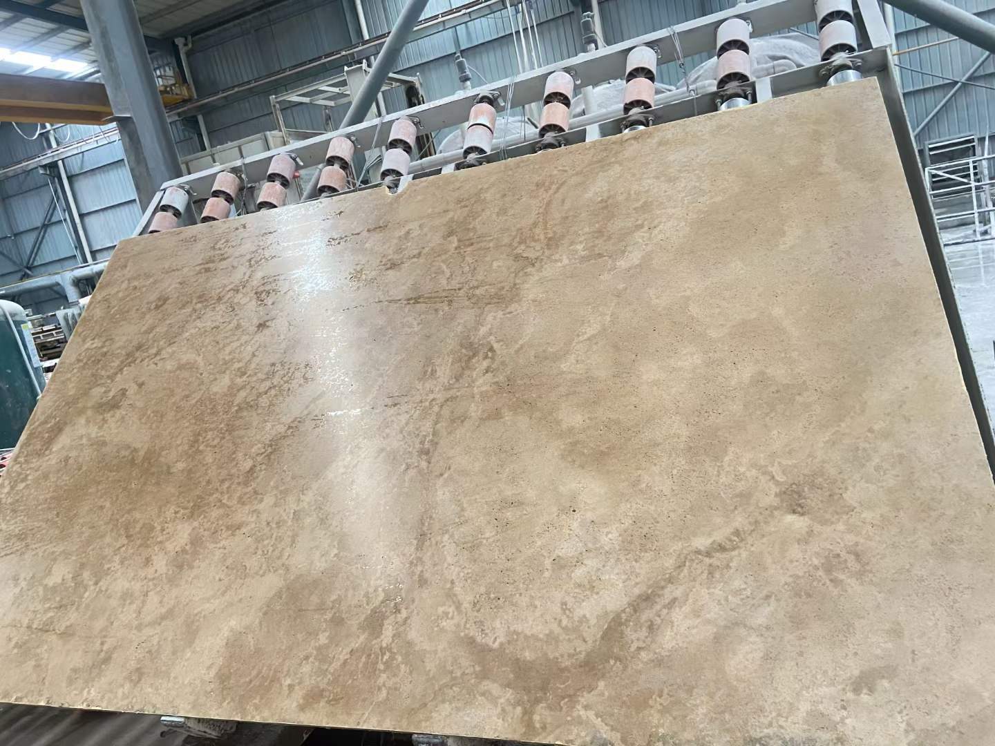Beige Travertine Cross Cut